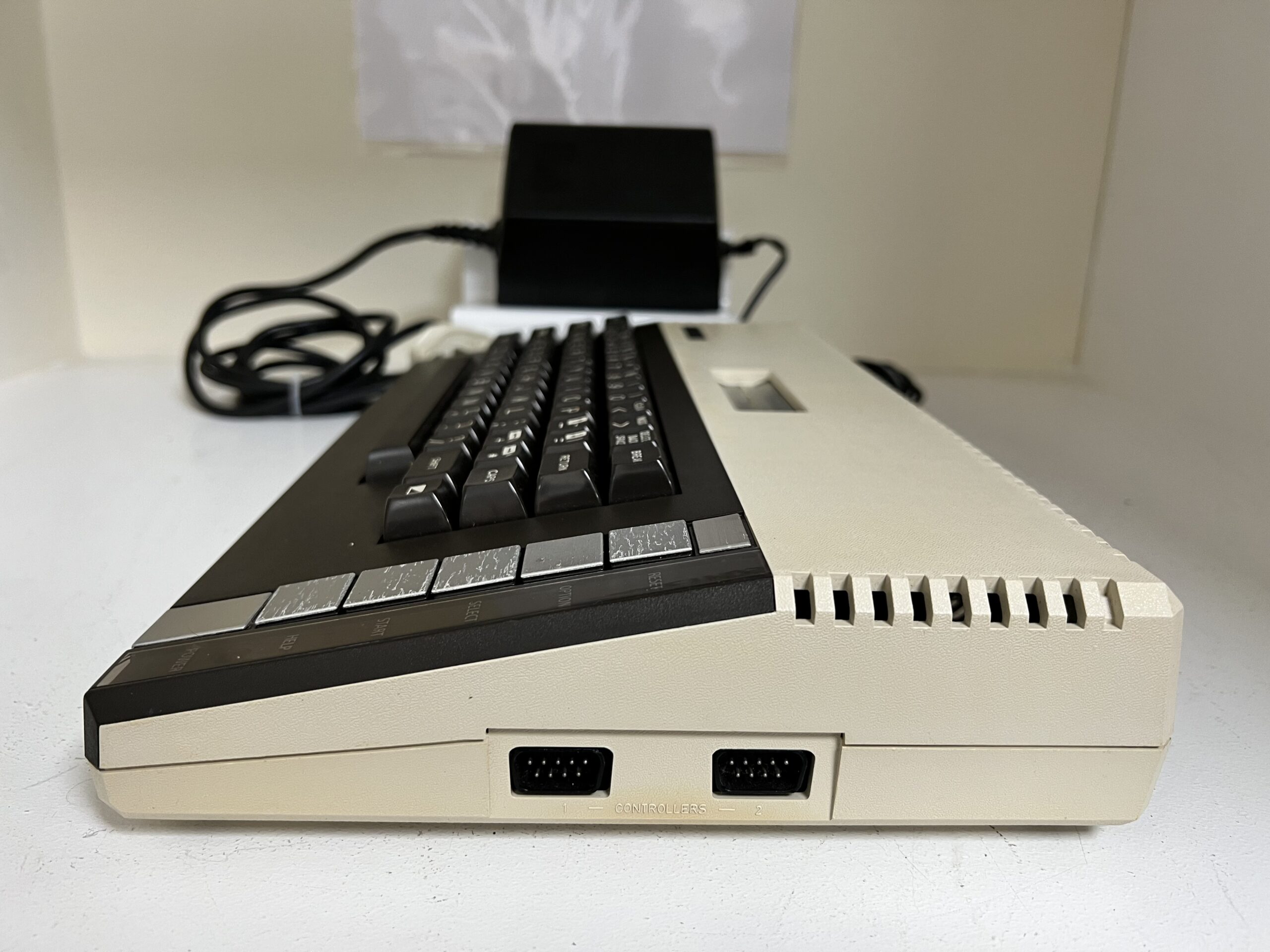 Atari 800XL with Internal SD and PSU-SN00619_493-IMG_4471